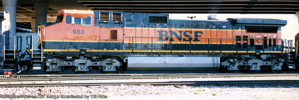 BNSF C44-9W 980